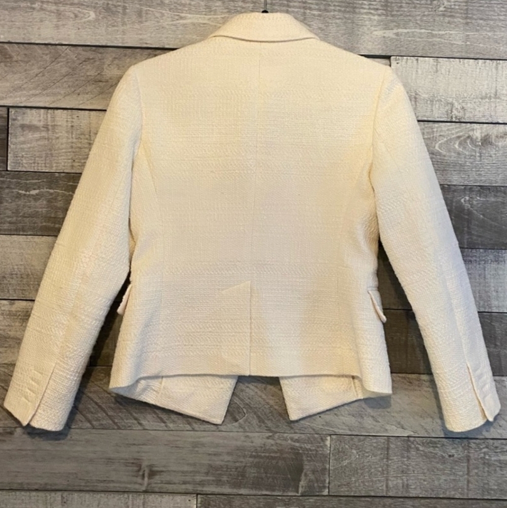 Theory Cream Textured Blazer - Picture 2 of 4